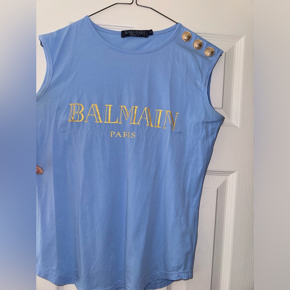 Women’s Balmain tshirt